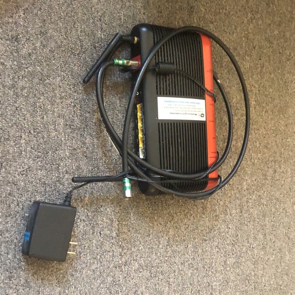 Router - Picture 3 of 5